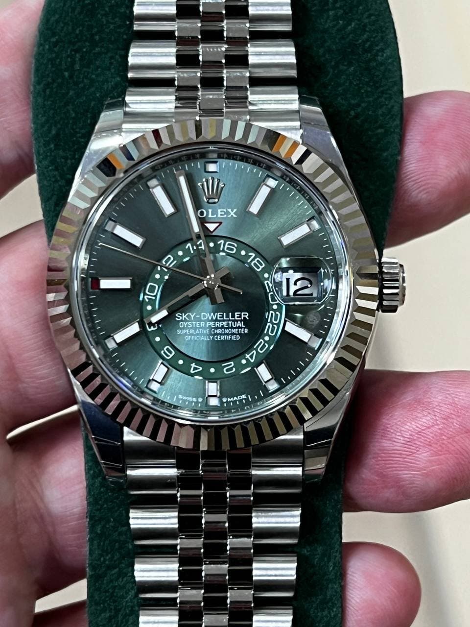 Rolex Sky-Dweller 4