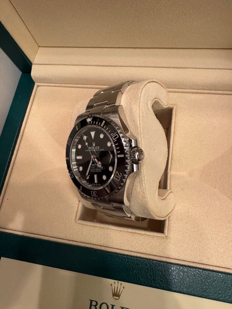 Rolex Submariner Date 3