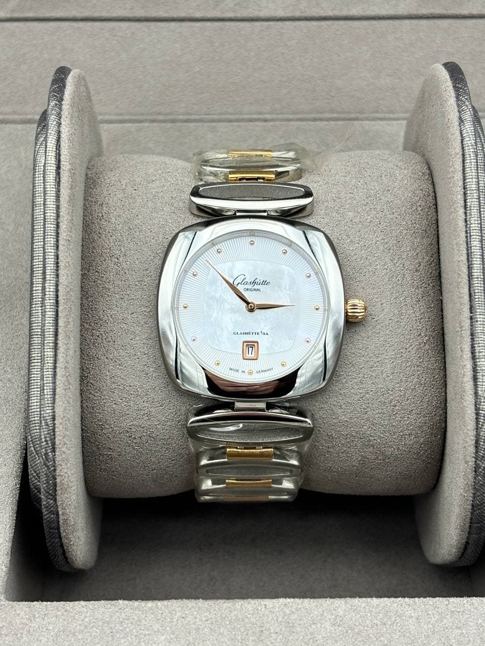 Glashutte Original Pavonina