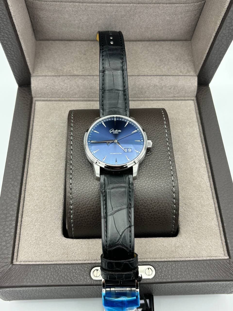 Glashutte Original Senator Excellence Panorama Date 3