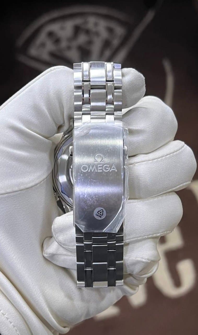 Omega Seamaster Diver 300M 10