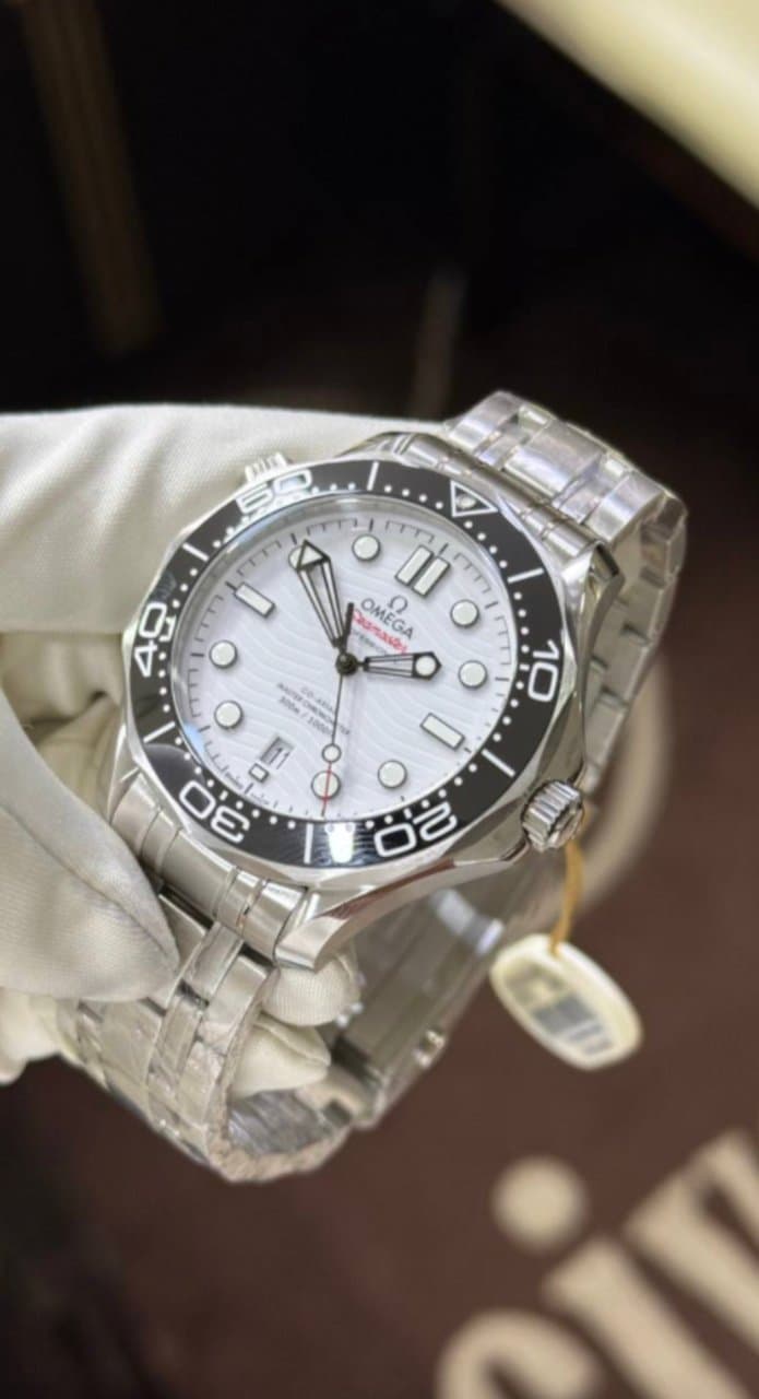 Omega Seamaster Diver 300M 6