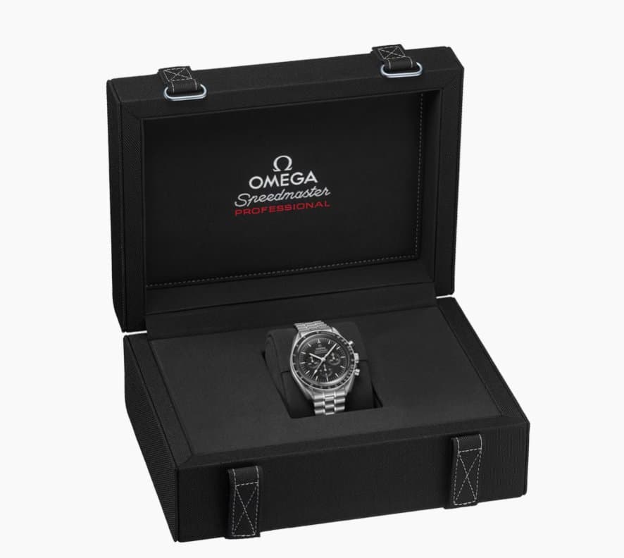 Omega Speedmaster Moonwatch Professional 3