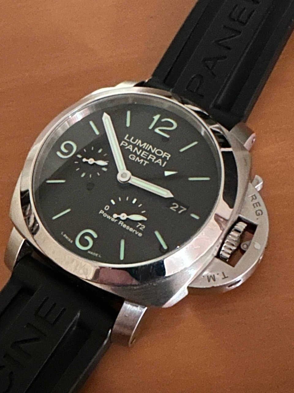 Panerai Luminor GMT 3