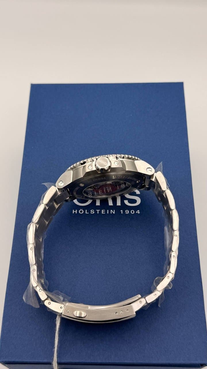 Oris Aquis Date Bracenet 4