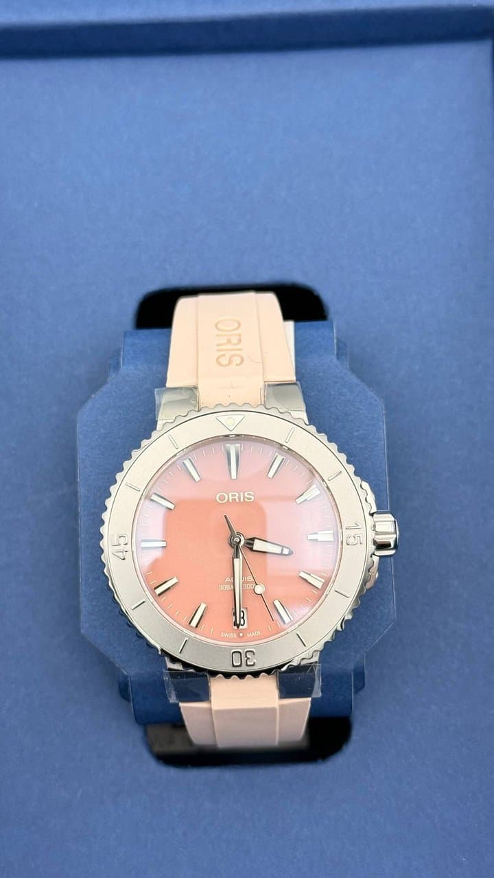 Oris Aquis Date