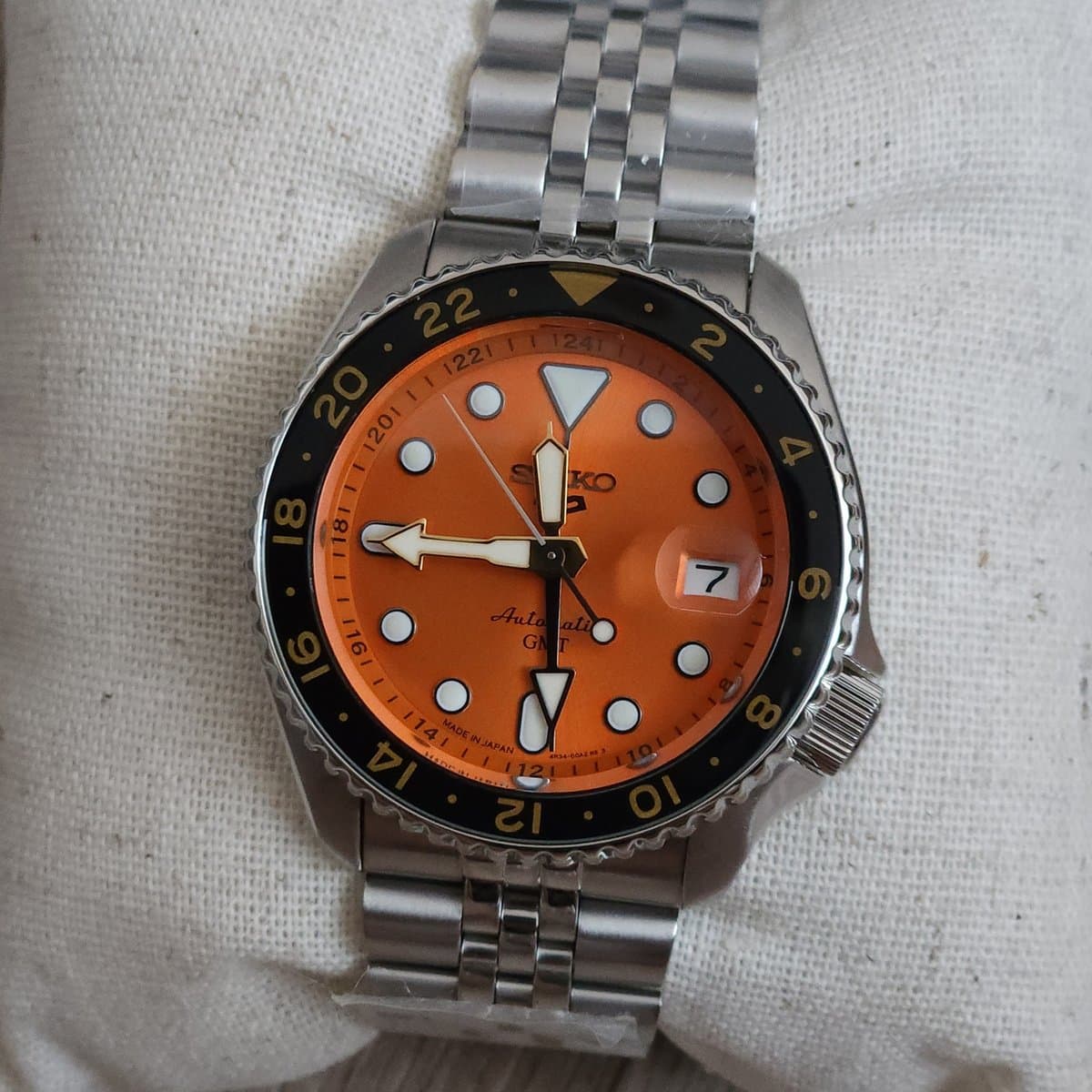 Seiko 5 Sports GMT 5