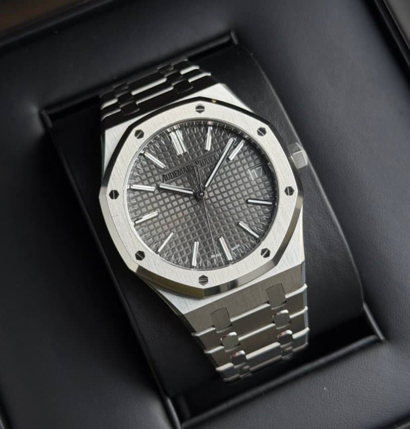 Audemars Piguet * ROYAL OAK SELFWINDING GREY DIAL 41 ММ - 15510ST.OO.1320ST.10 - 2024