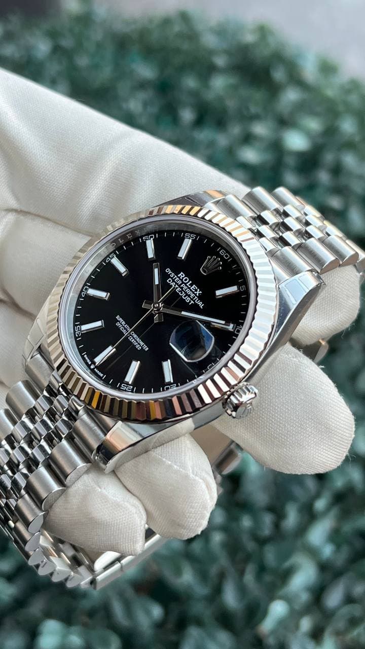 Rolex * DATEJUST 41 MM 126334-0018/ЧЕРНЫЙ ЦИФЕРБЛАТ/РИФЛЕНЫЙ БЕЗЕЛЬ/БРАСЛЕТ JUBILEE 5