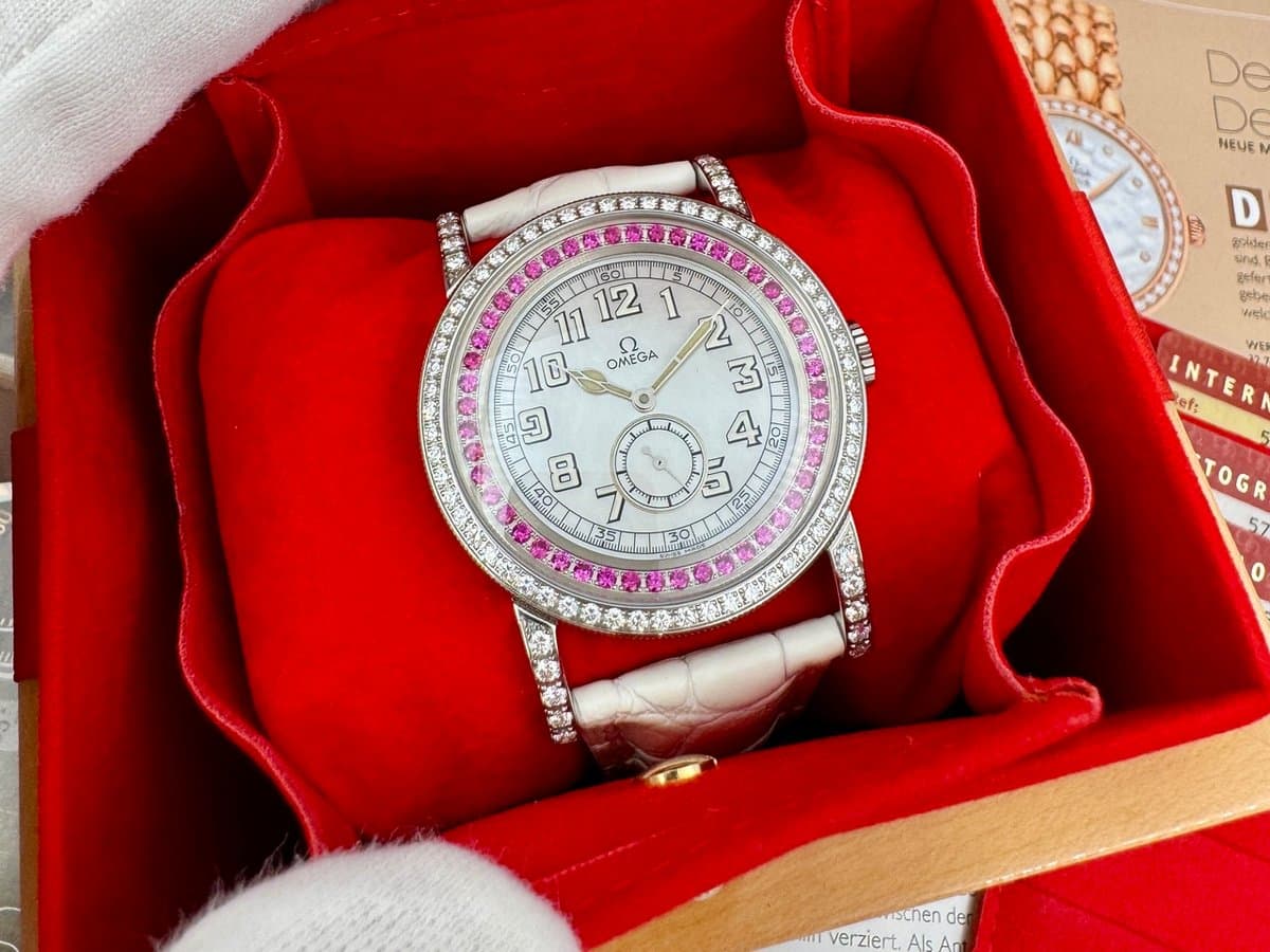 Omega Aquarella Rubies 40.2 мм 5780.71.56