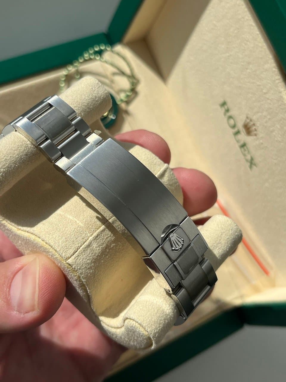 Rolex Submariner  41 mm (124060) 8