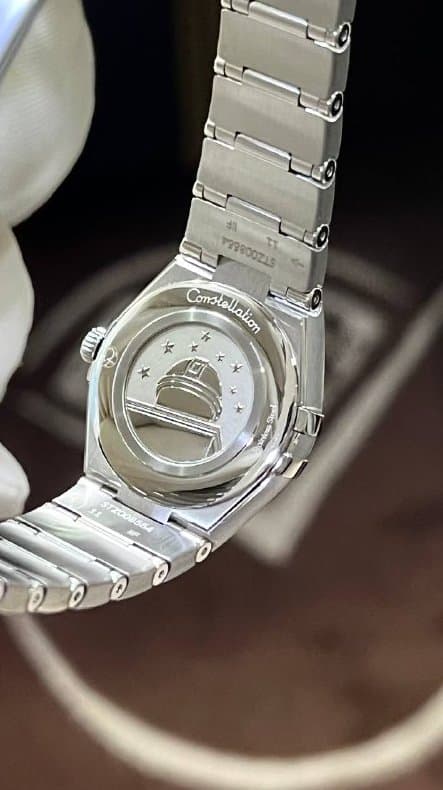 Omega * CONSTELLATION 28 ММ ref.131.10.28.60.60.002/ЦИФЕРБЛАТ ПАЧУЛИ С БРИЛЛИАНТОВЫМИ МЕТКАМИ/БРАСЛЕТ 9