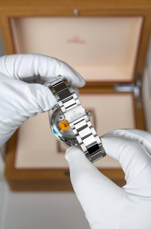 Omega * SEAMASTER AQUA TERRA 150M CO-AXIAL MASTER CHRONOMETER 41 MM 220.10.41.21.10.001 С ТЕМНО-ЗЕЛЕНЫМ ЦИФЕРБЛАТОМ НА БРАСЛЕТЕ 8