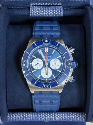 Breitling * SUPER CHRONOMAT B01 44ММ AB0136161C1S1/СИНИЙ ЦИФЕР С БЕЛЫМИ НАКОПИТЕЛЯМИ/СИНИЙ КАУЧУК 2
