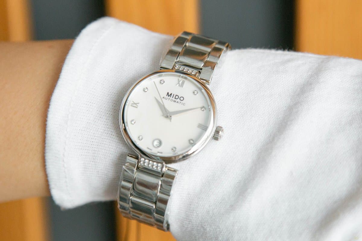 Mido Baroncelli II Donna Auto M0222076111611. Перламутровый цифер / Браслет / 28 бриллиантов / d=33mm 6