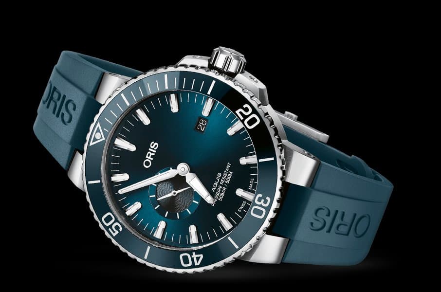 Oris AQUIS SMALL SECONDE DATE AUTOMATIC DIVER ... ∅ 45,5 MM ... WR 500 ... СИНИЙ ЦИФЕРБЛАТ SUNRAY ... СЕКУНДА ОТДЕЛЬНО ... БЕЗЕЛЬ КЕРАМИКА ... КАУЧУК + СКЛАДНАЯ ЗАСТЕЖКА ☆ РИТЕЙЛ 300,000 ₽ ☆  - 43 %