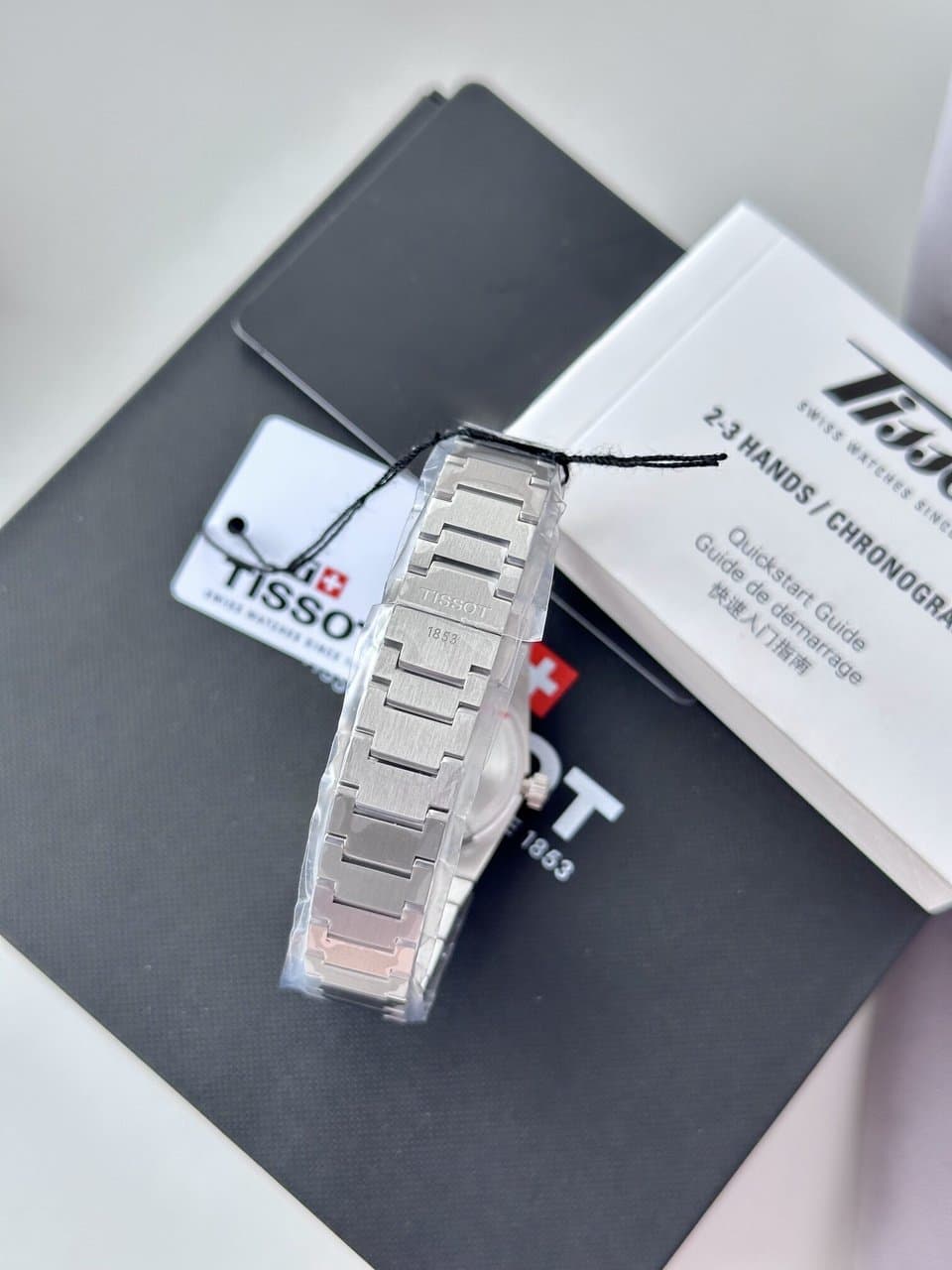 Tissot PRX 25mm T137.010.11.111.00. БРАСЛЕТ. САПФИР. 7
