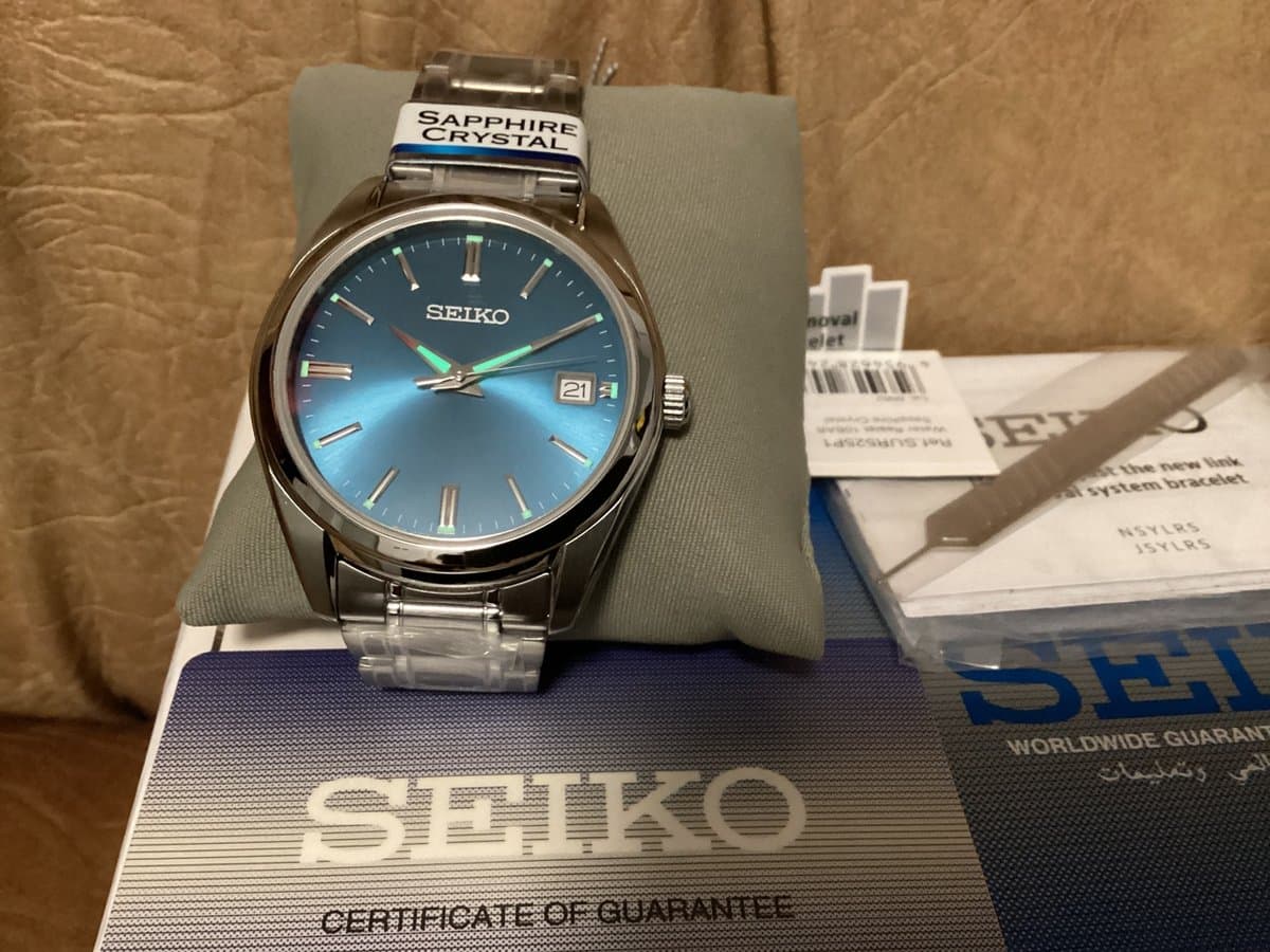 Seiko Sapphire Quartz Blue SUR525P1 2