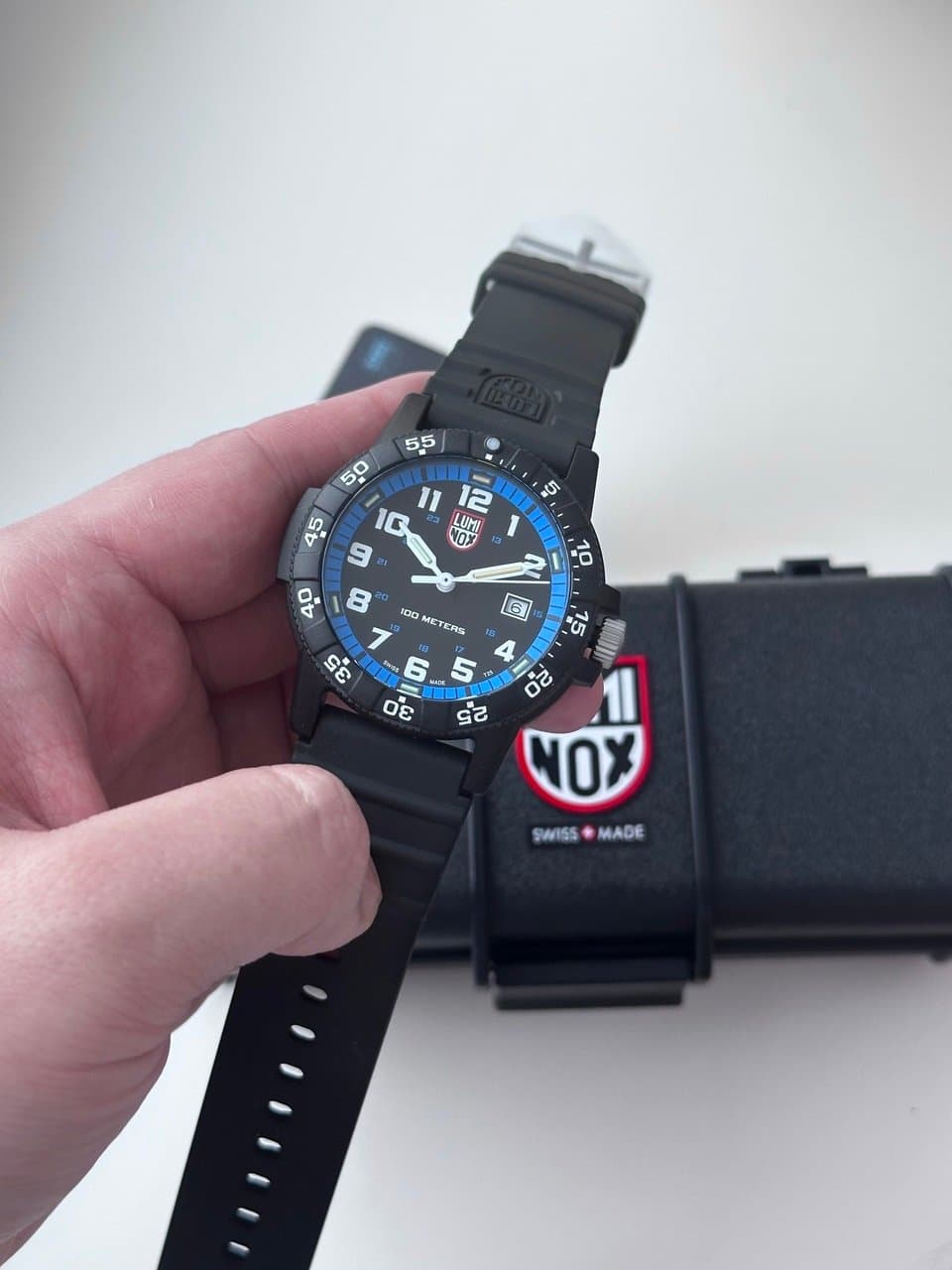 Luminox SEA TURTLE XS.0324 КВАРЦ, АРАБСКИЕ ЦИФРЫ, ЧЁРНЫЙ ЦИФЕРБЛАТ С СИНИМ РАНТОМ. ОТЛИЧНАЯ ЦЕНА! 5